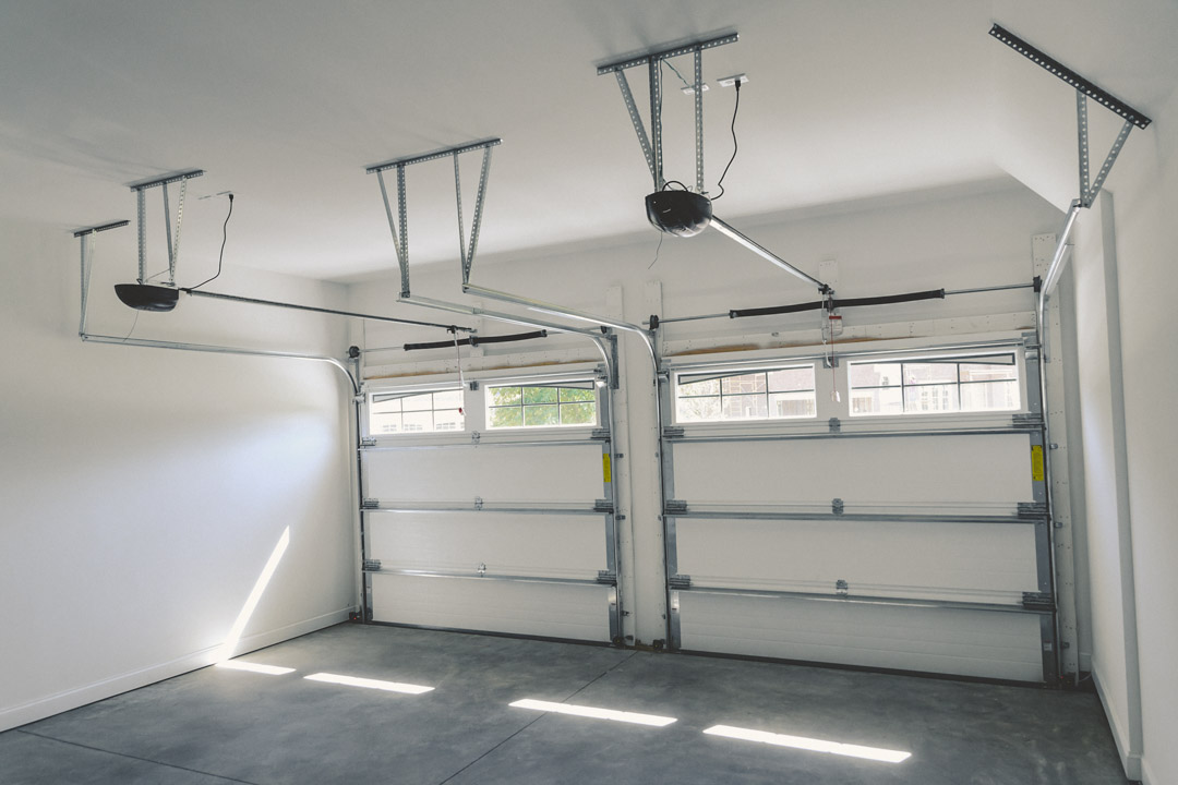 How to Seal a Garage Door From the Inside